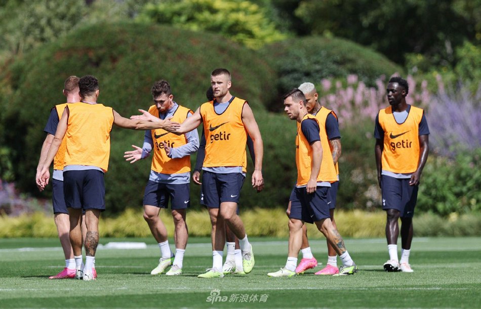 接受外来邀 接受外来邀