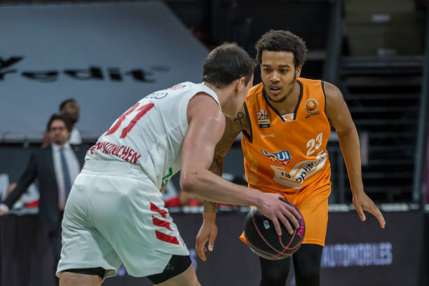 高龄球员也 高龄球员也