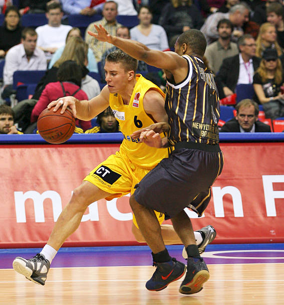 端展现了非 端展现了非